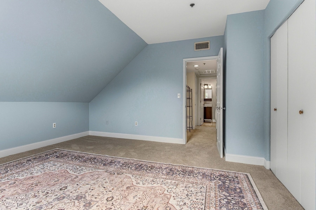 160 Salem Street # 201 Property Photo 20