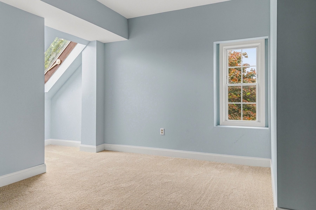 160 Salem Street # 201 Property Photo 26