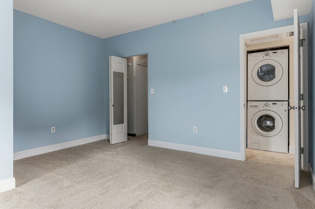 160 Salem Street # 201 Property Photo 28