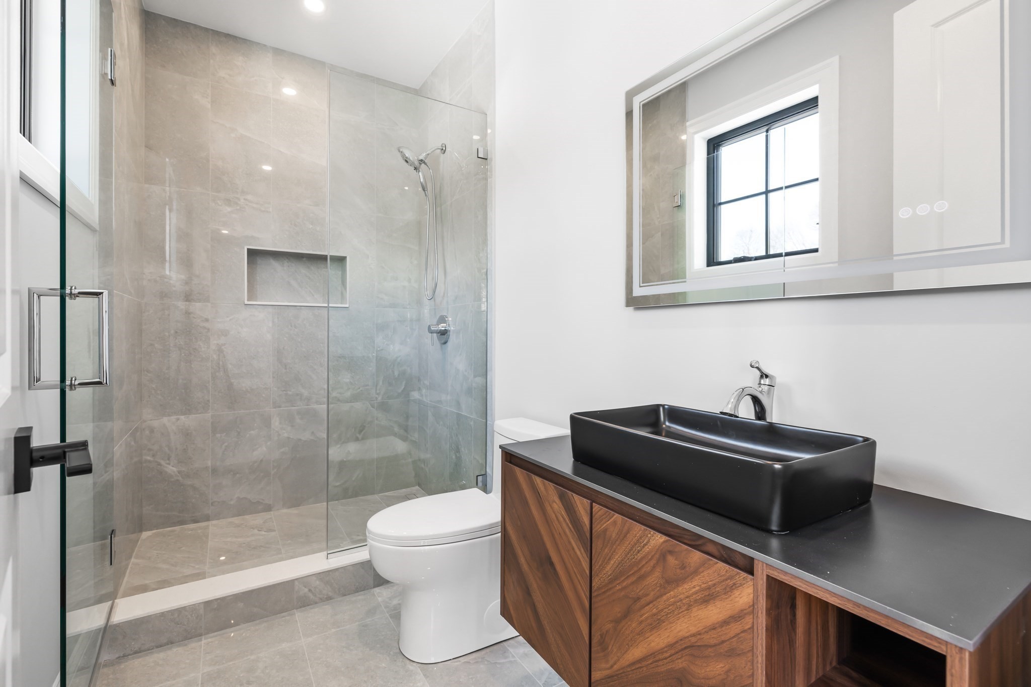 42 Bow Road Property Photo 22