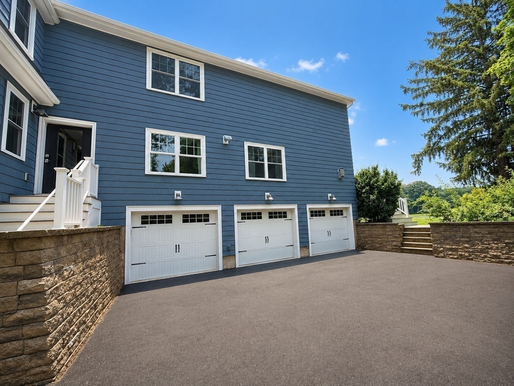 122 Marrett Rd Property Photo 17