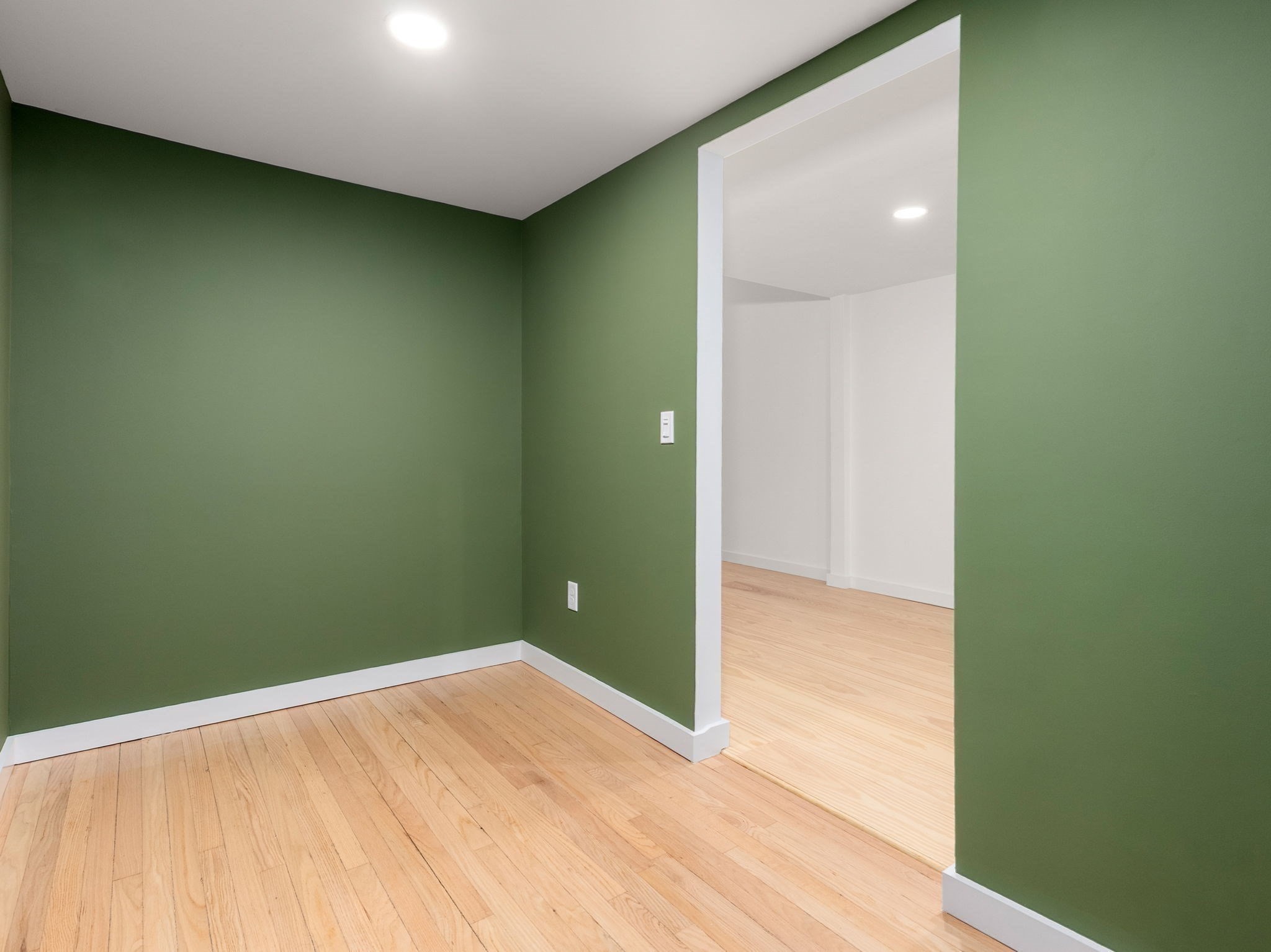 241 Mashapaug Road Property Photo 13
