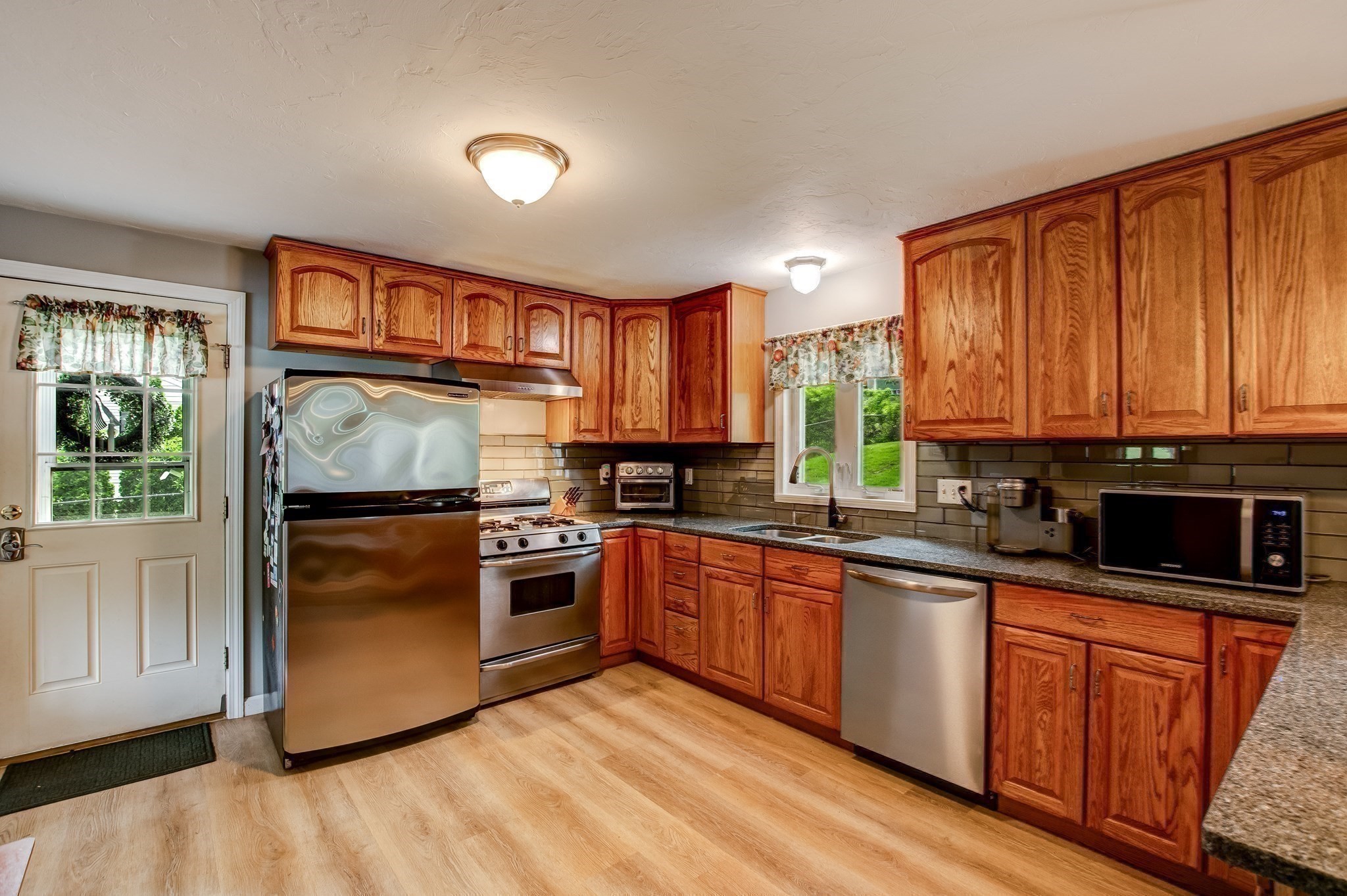 81 Causeway Terrace Property Photo 7