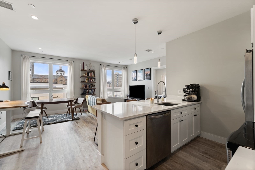 1457 Tremont Street # 507 Property Photo 3