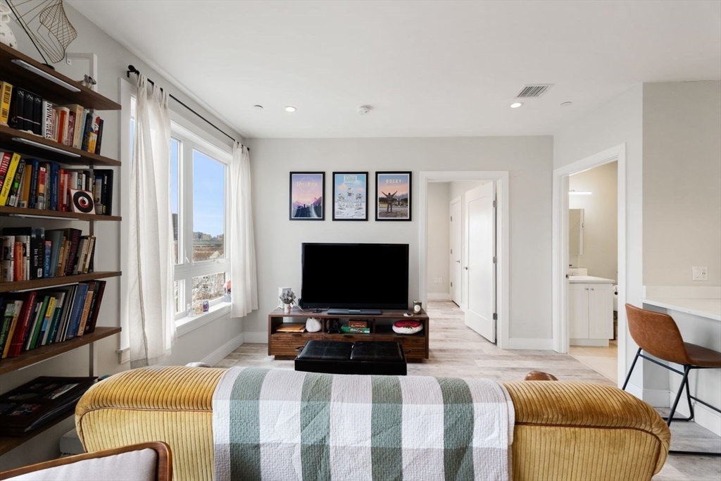 1457 Tremont Street # 507 Property Photo 14
