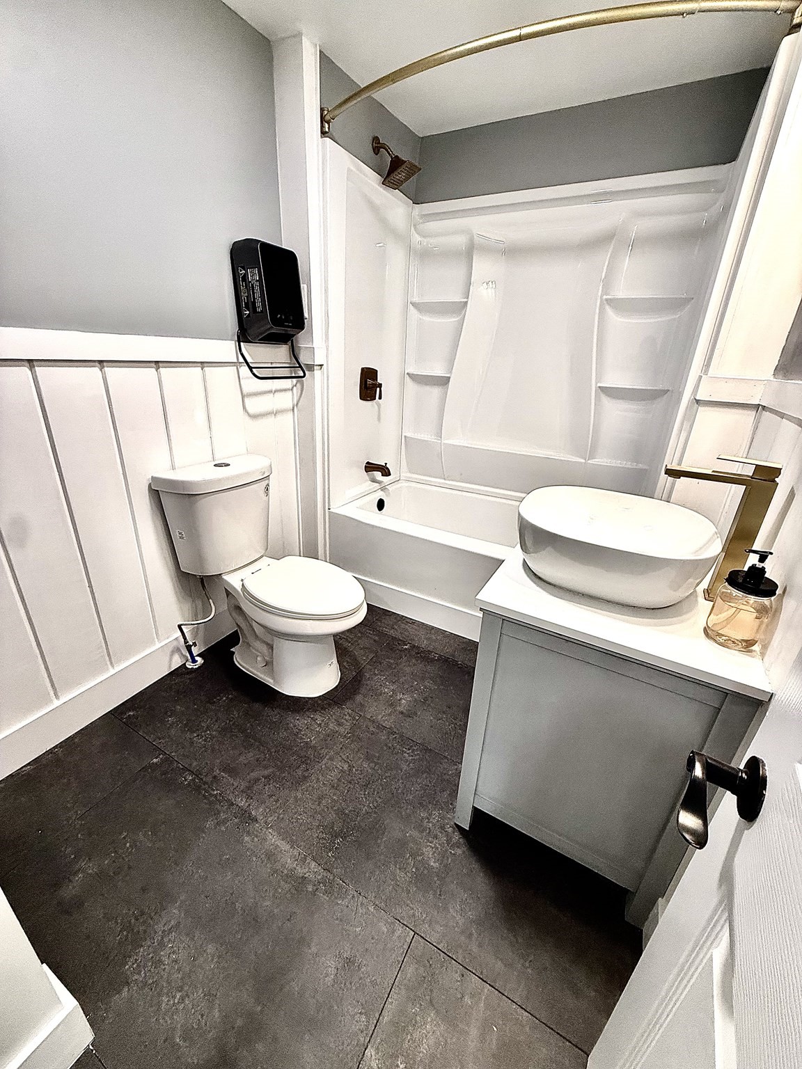 6 Wheelock St Property Photo 24