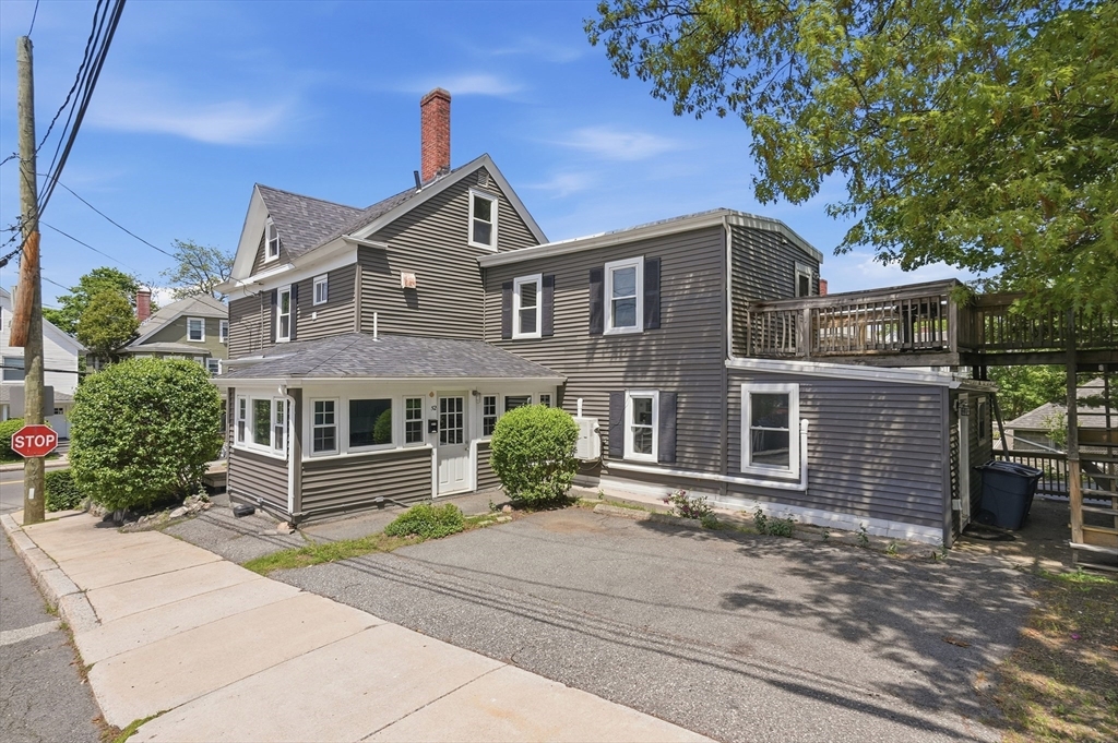 52 Pleasant Street Property Photo 3