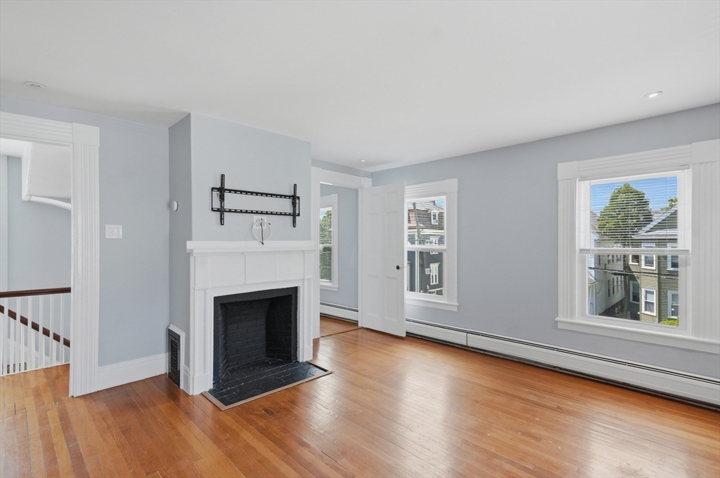 52 Pleasant Street Property Photo 5