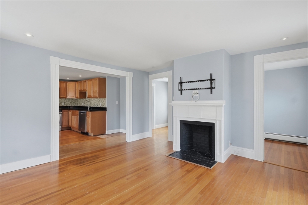 52 Pleasant Street Property Photo 6