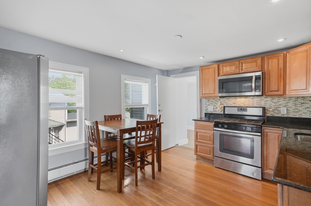 52 Pleasant Street Property Photo 8