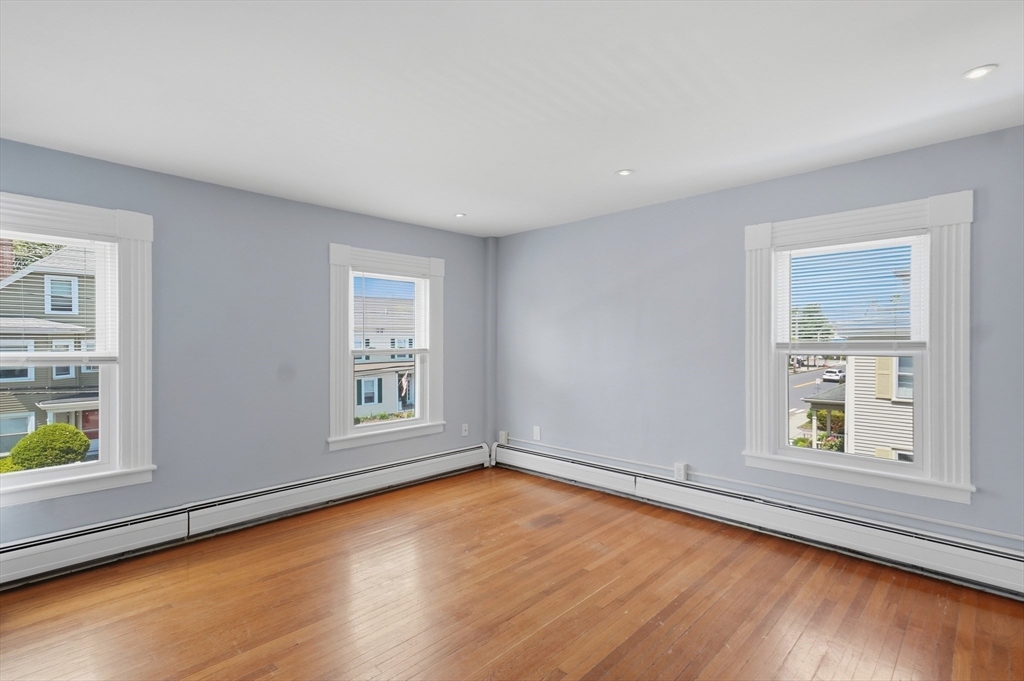 52 Pleasant Street Property Photo 10