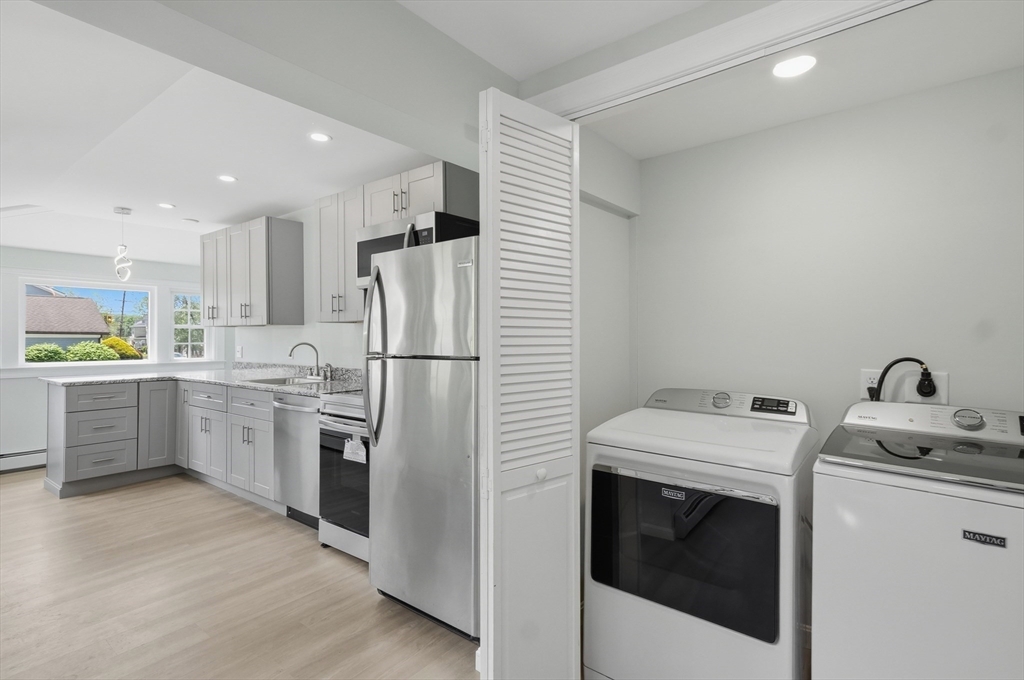52 Pleasant Street Property Photo 17