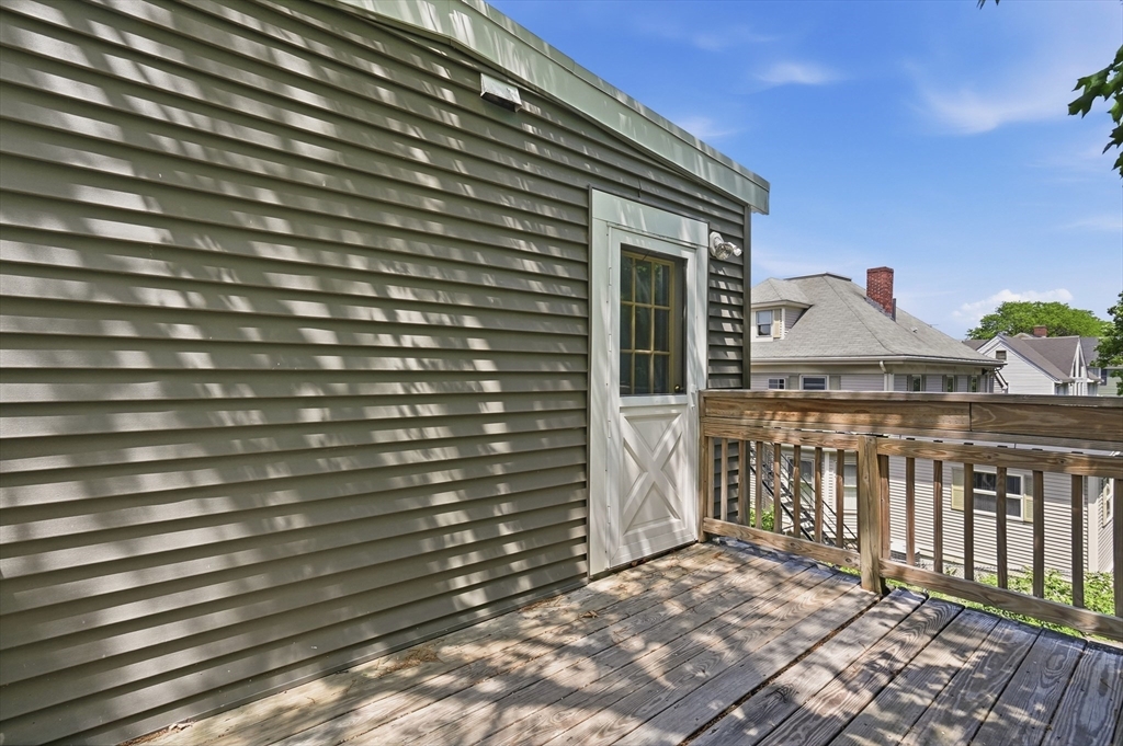 52 Pleasant Street Property Photo 29