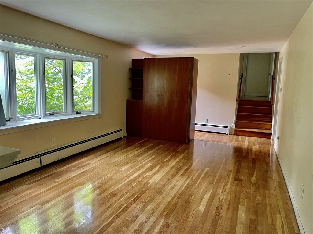 51 Jeffrey Ln Property Photo 11