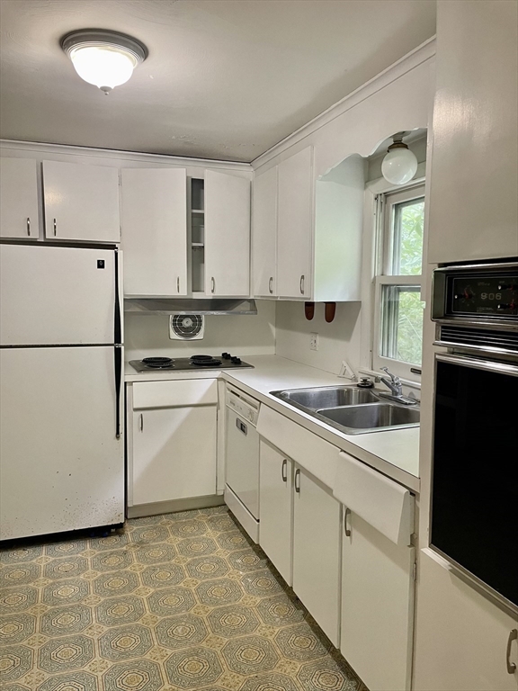 51 Jeffrey Ln Property Photo 13