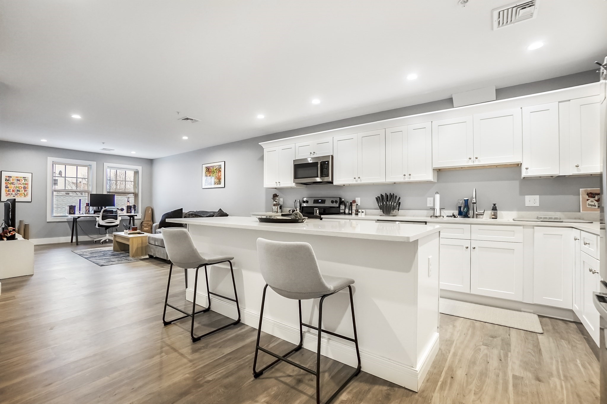 245 Bussey St # 404 Property Photo 13