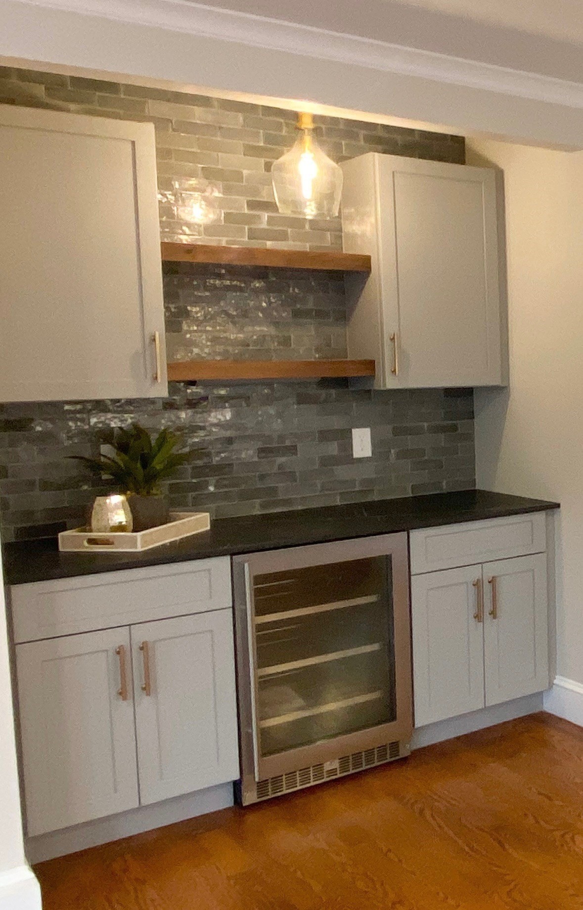 9 Morley Property Photo 7