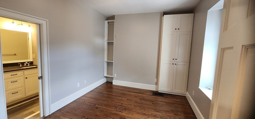 118 F Property Photo 11