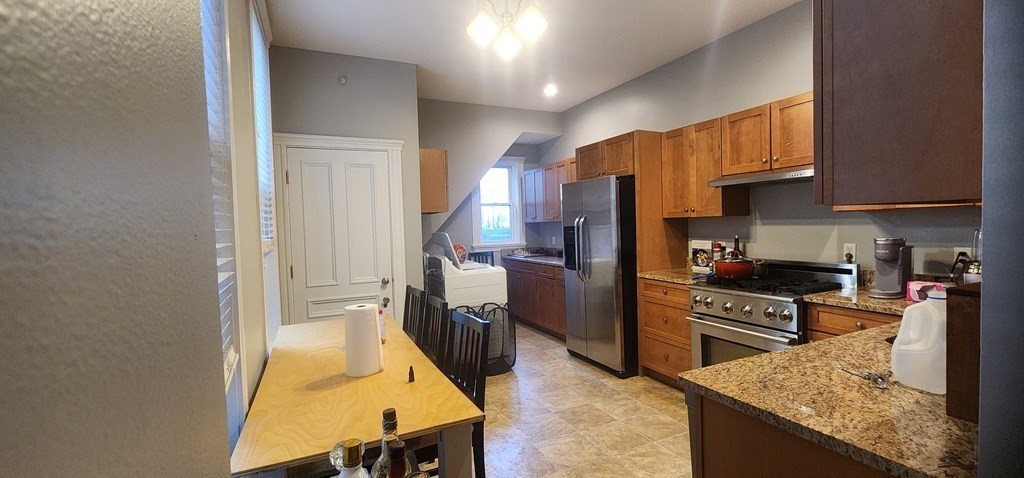 118 F Property Photo 16