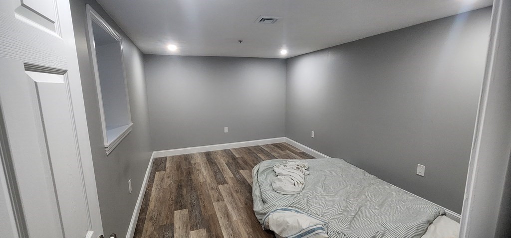 118 F Property Photo 21