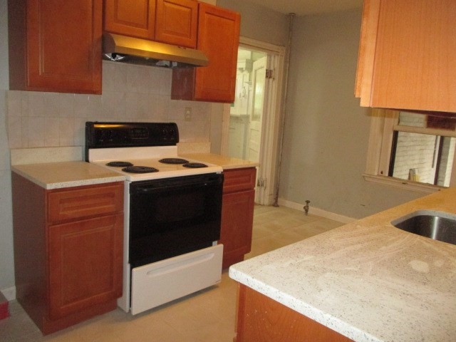1887 Beacon St # 1 Property Photo 2