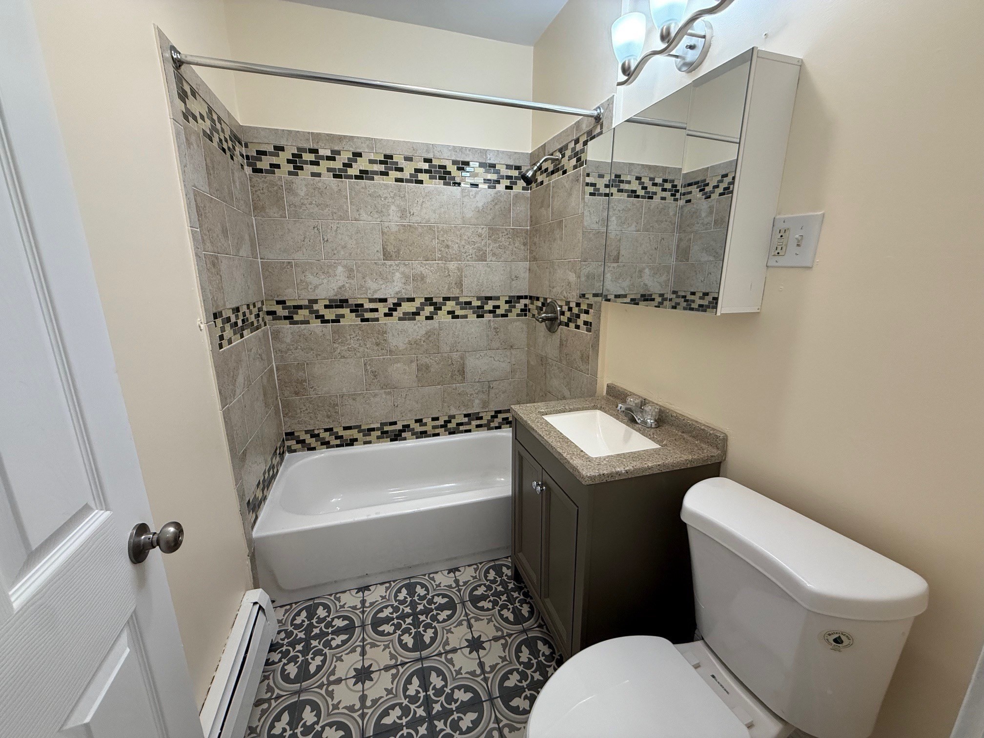 11 Dalrymple Street # 3 Property Photo 1