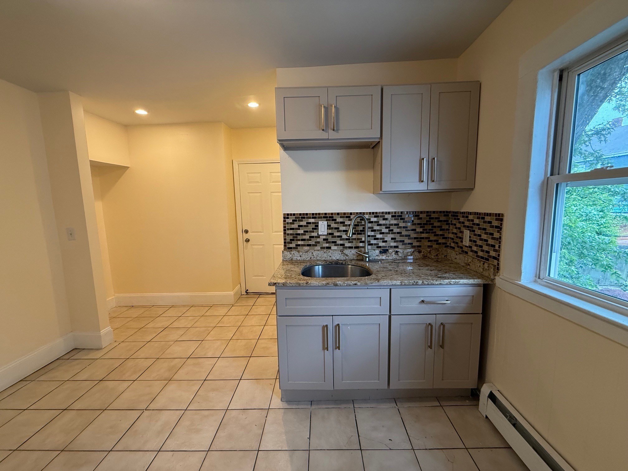 11 Dalrymple Street # 3 Property Photo 11