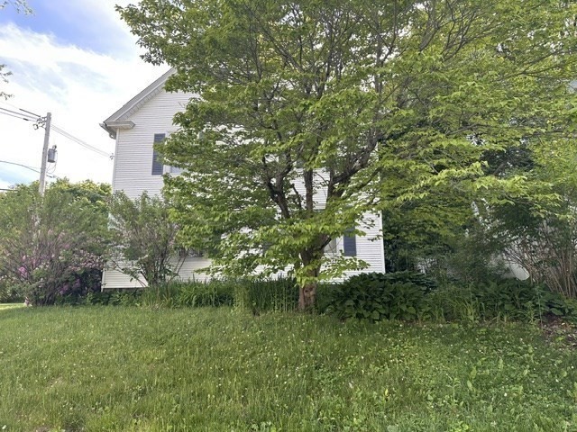 78 Whipple St Property Photo 3