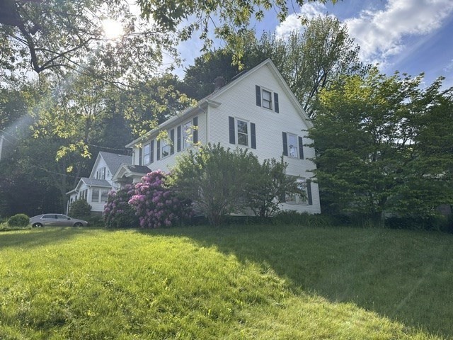 78 Whipple St Property Photo 4
