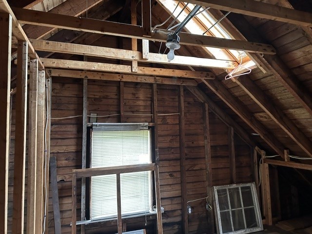 78 Whipple St Property Photo 19
