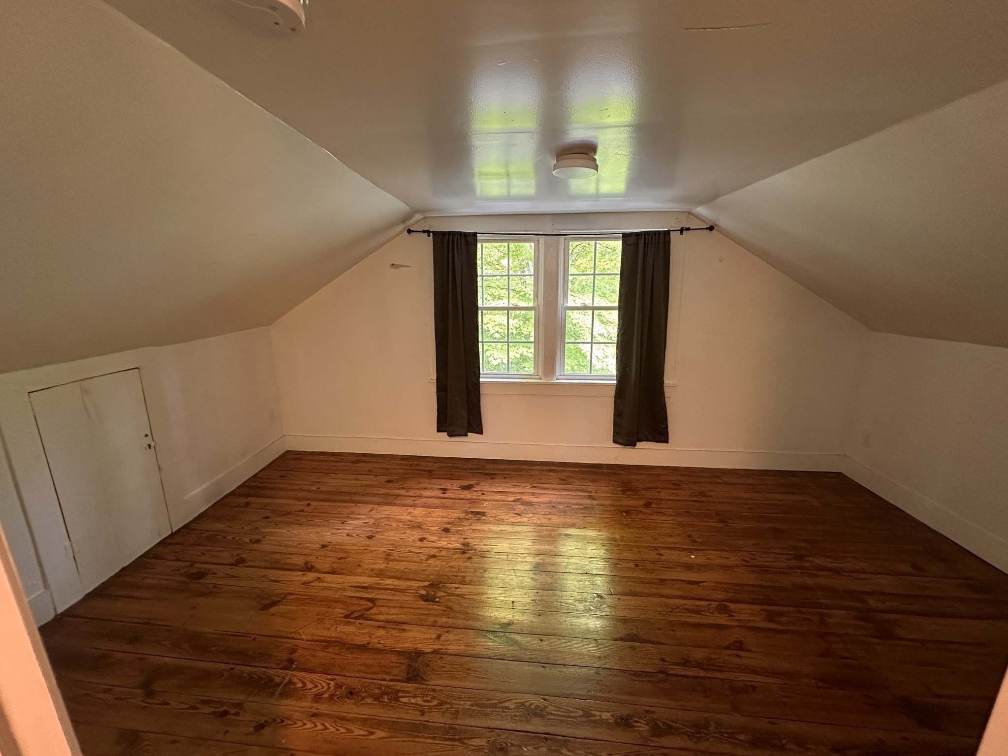 20 Bridge Property Photo 14