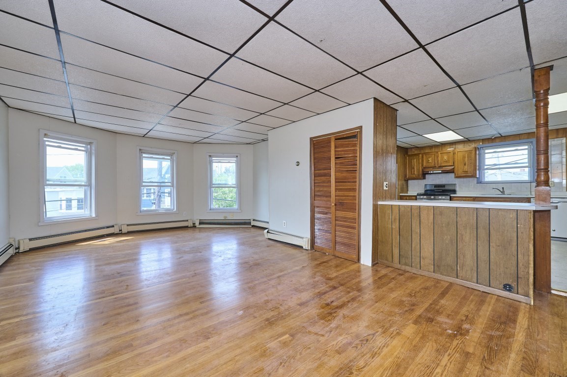55 Elm St Property Photo 22