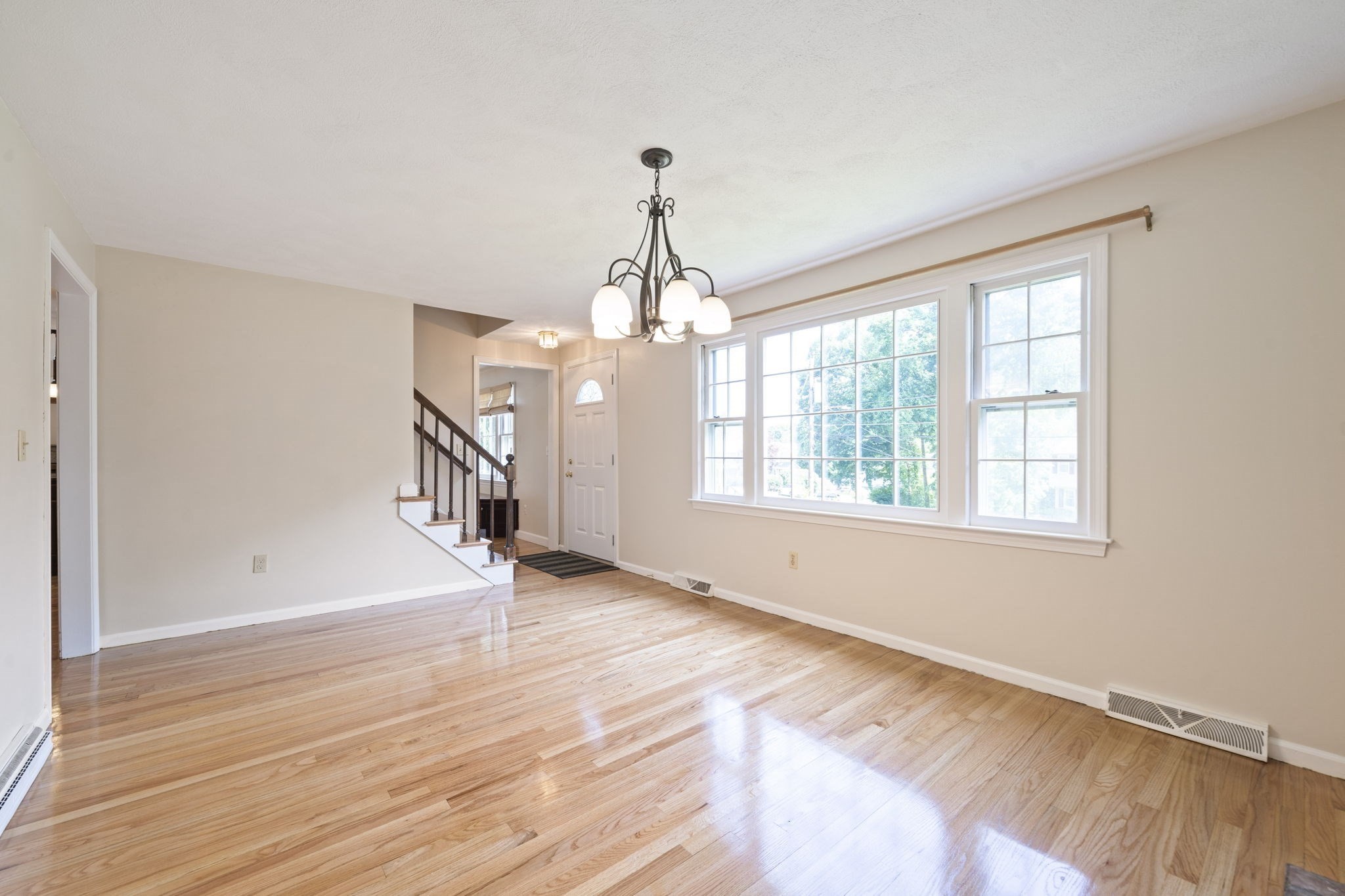 24 Pontiac Road Property Photo 10