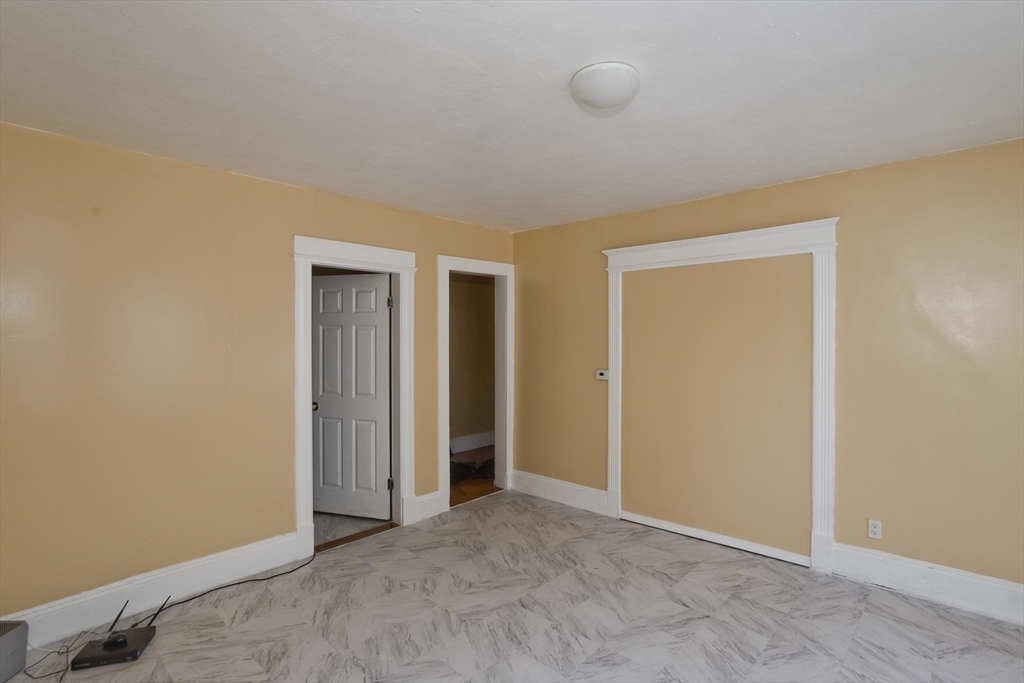 116-118 Massasoit St Property Photo 16