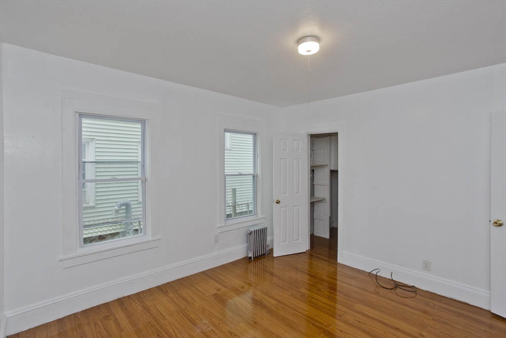 116-118 Massasoit St Property Photo 29