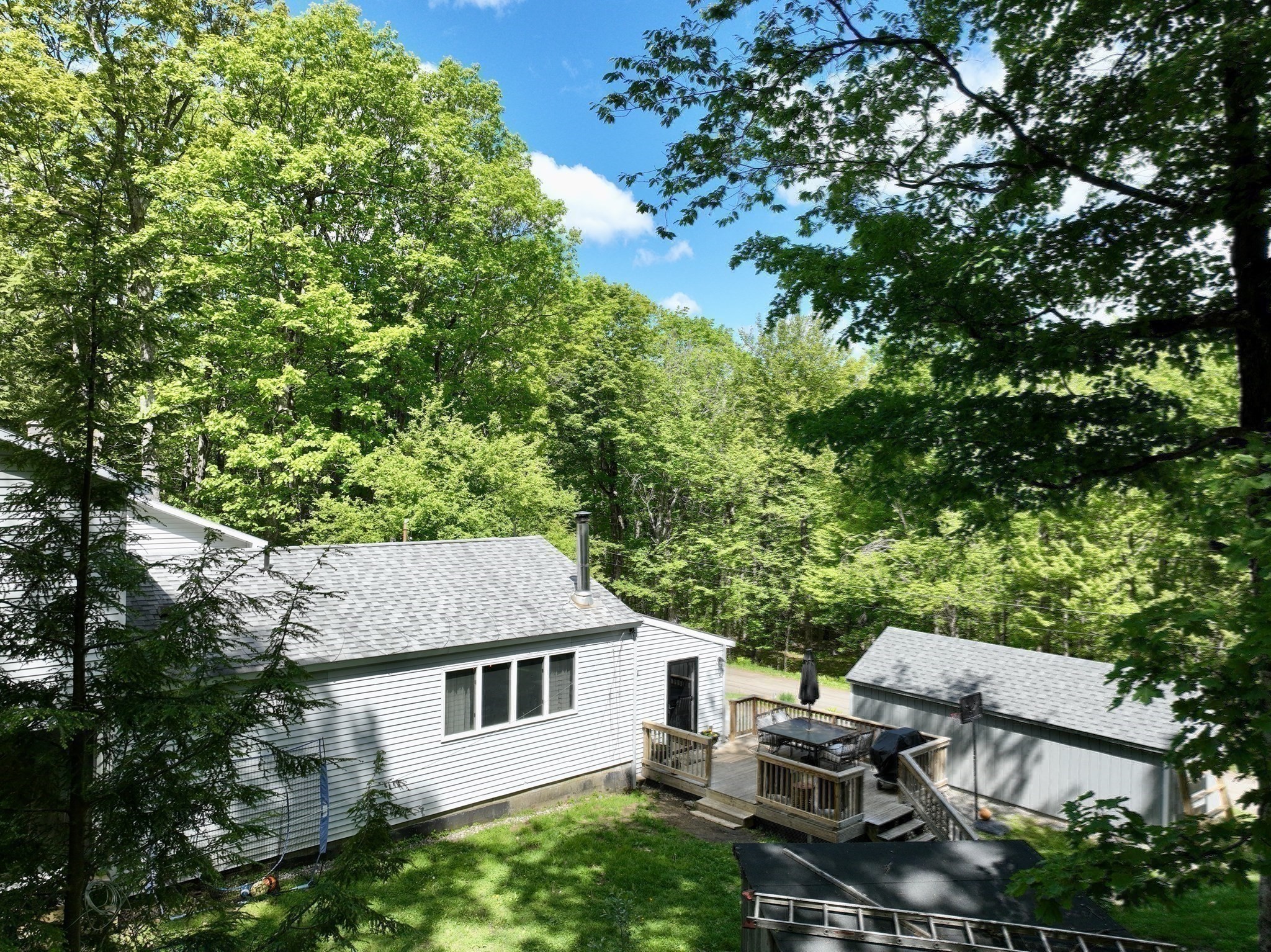 34 Deer Run Path Property Photo 3