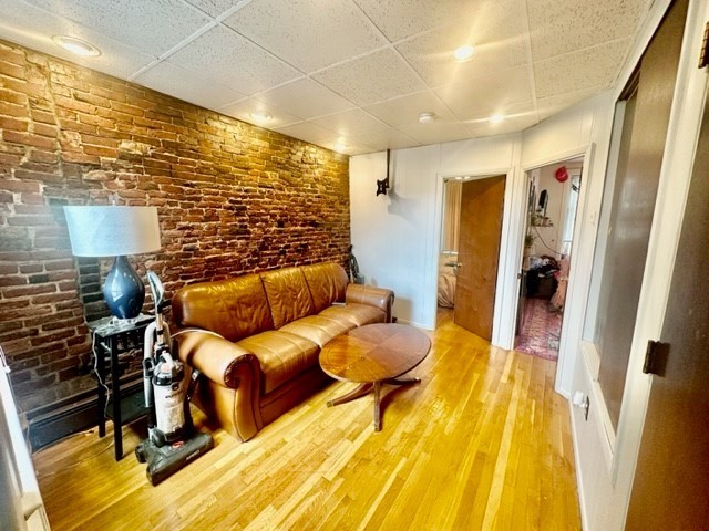 19 Margaret # 4 Property Photo 1