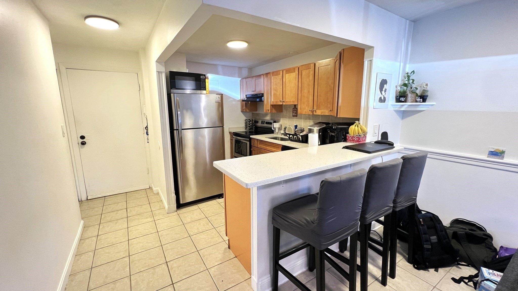 400 Governors Drive # 5 Property Photo 1