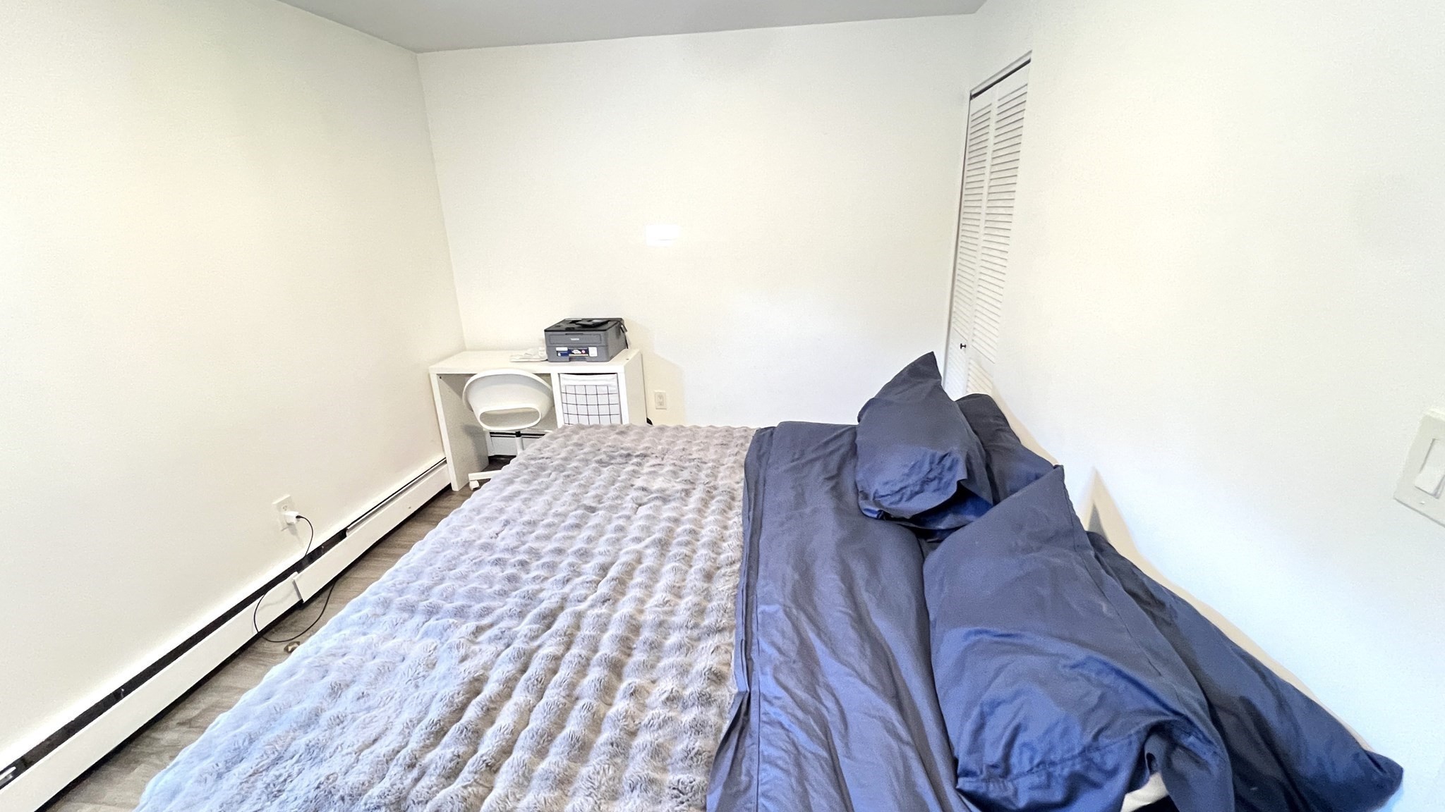400 Governors Drive # 5 Property Photo 11