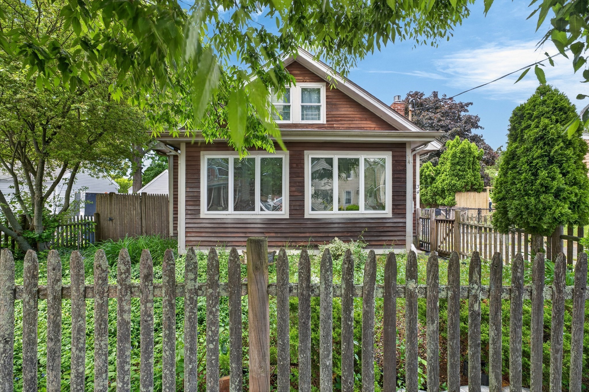 34 Bridge St Property Photo 1