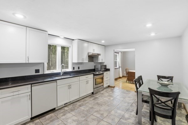 43 Lackey St Property Photo 9