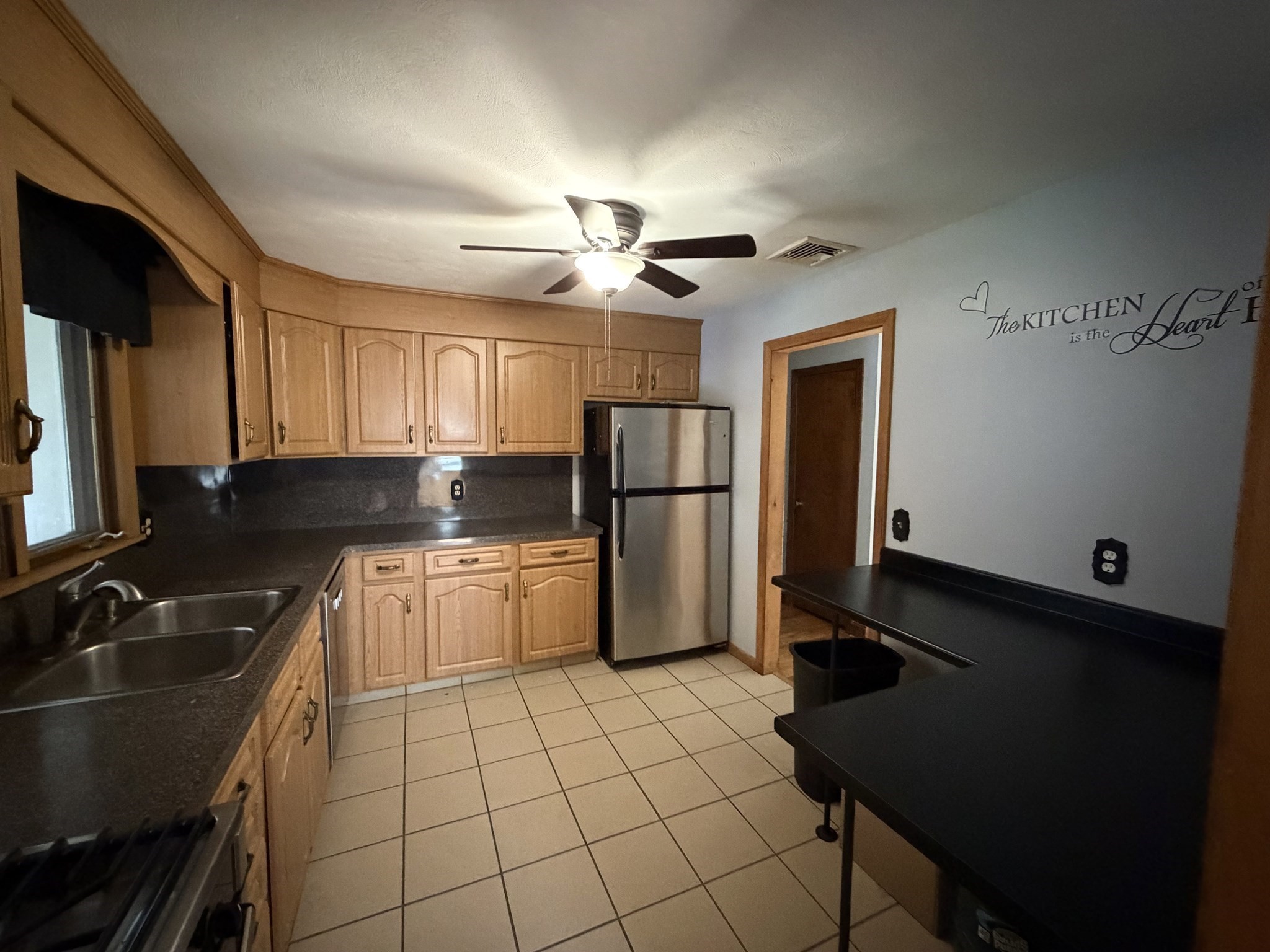 297 Elm St Property Photo 9
