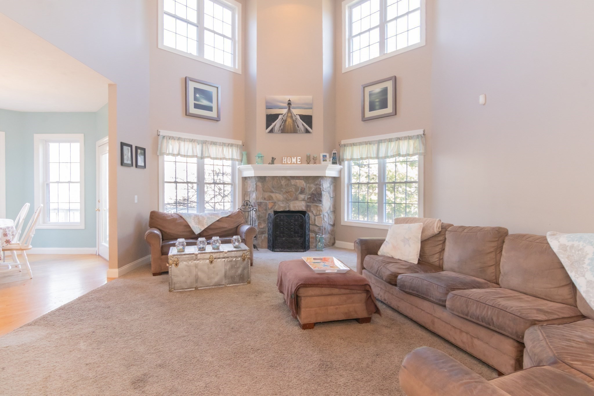 12 Kristen Circle Property Photo 3