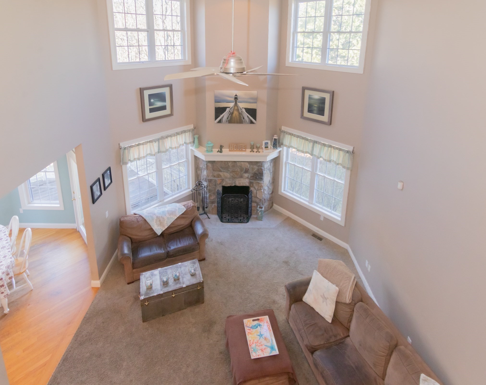 12 Kristen Circle Property Photo 5