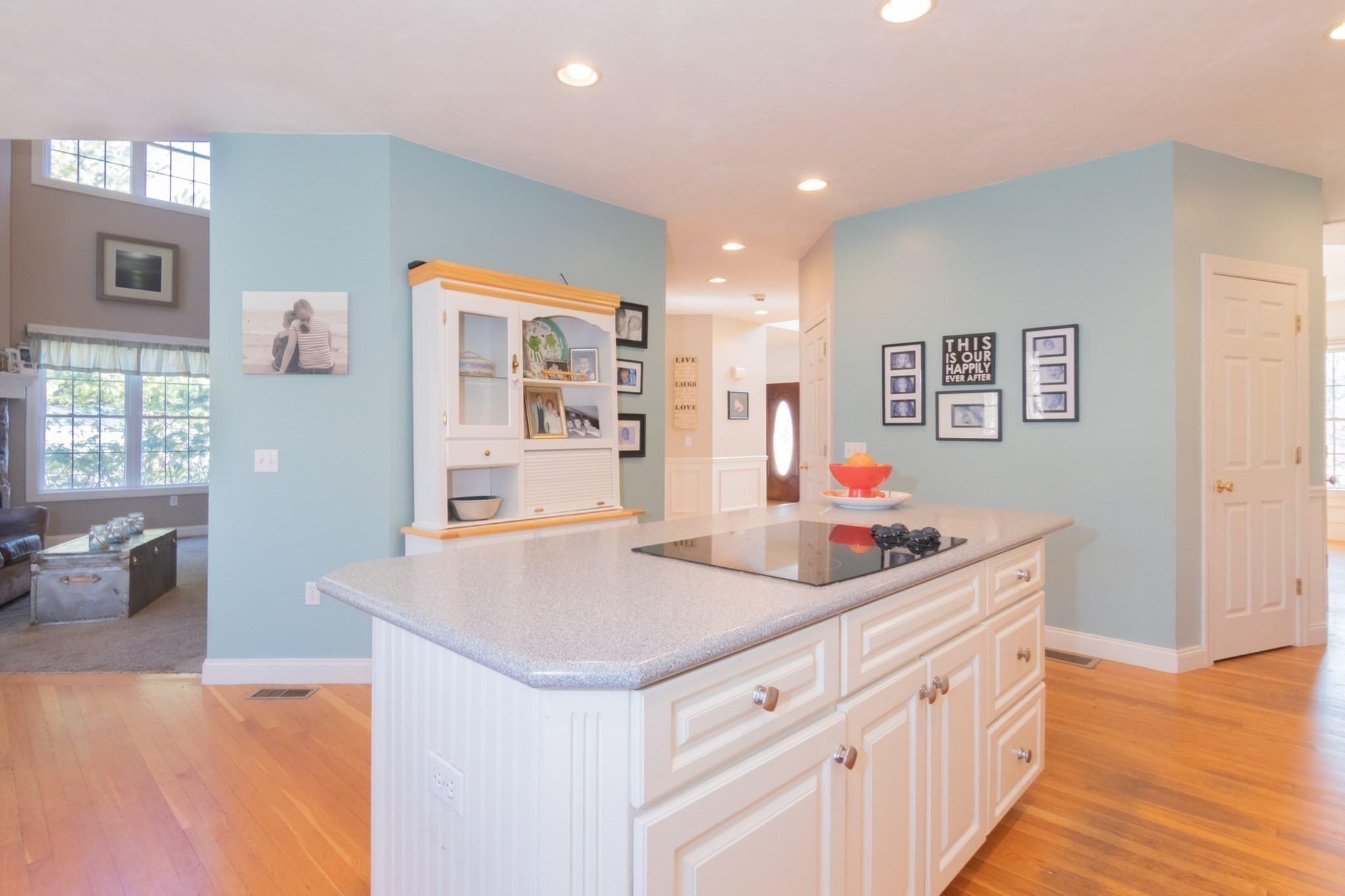 12 Kristen Circle Property Photo 10