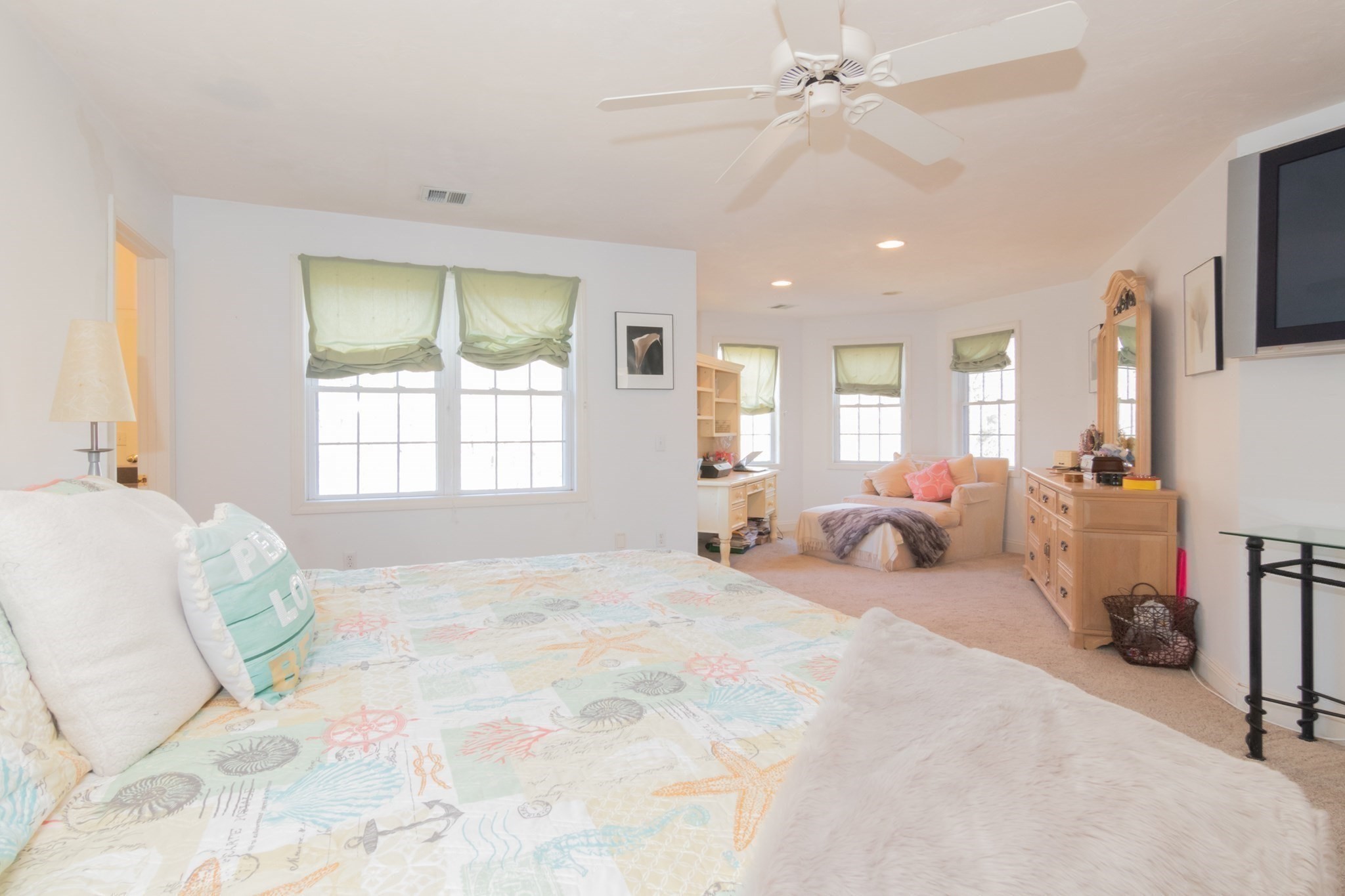 12 Kristen Circle Property Photo 14