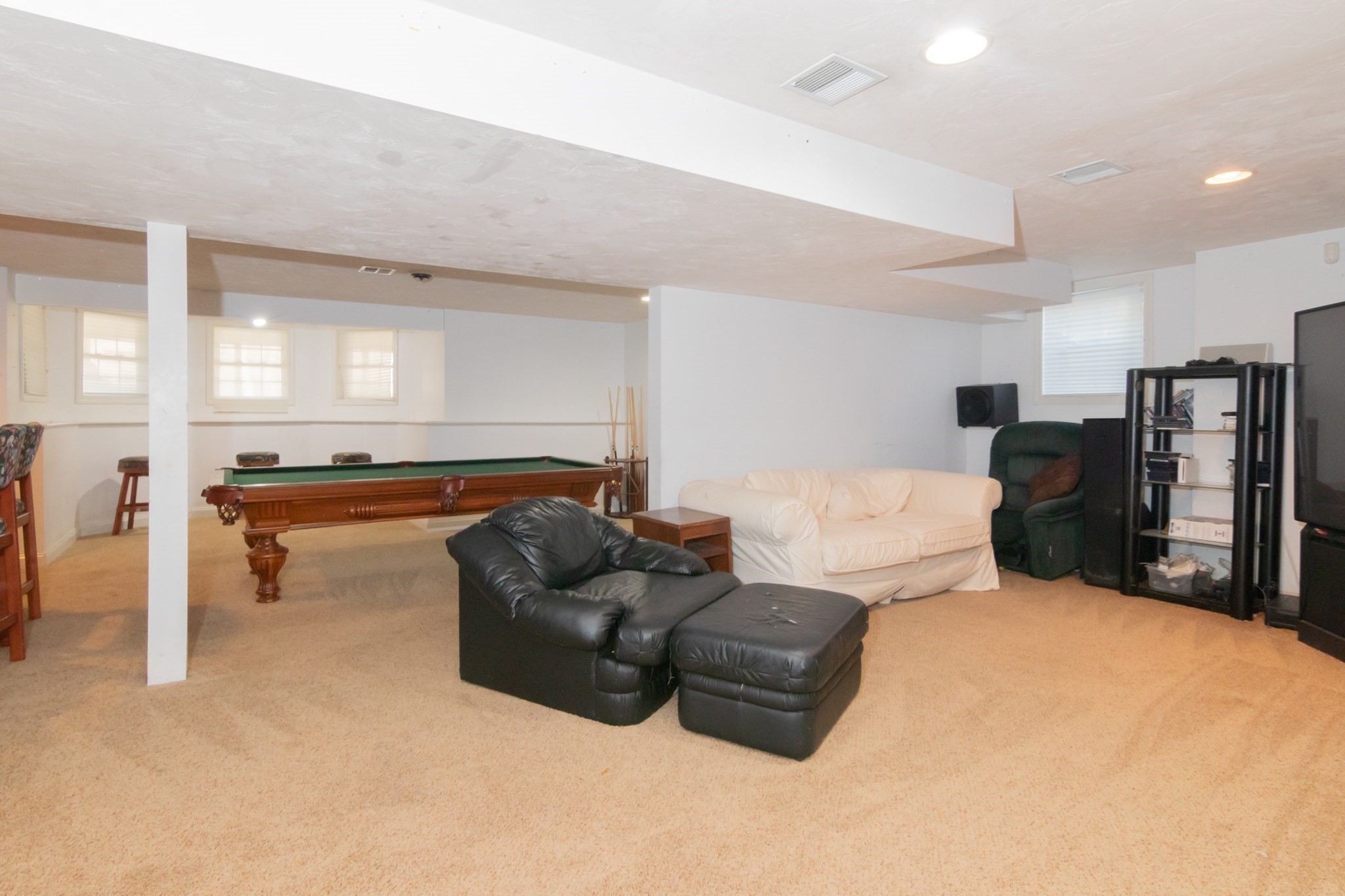 12 Kristen Circle Property Photo 27