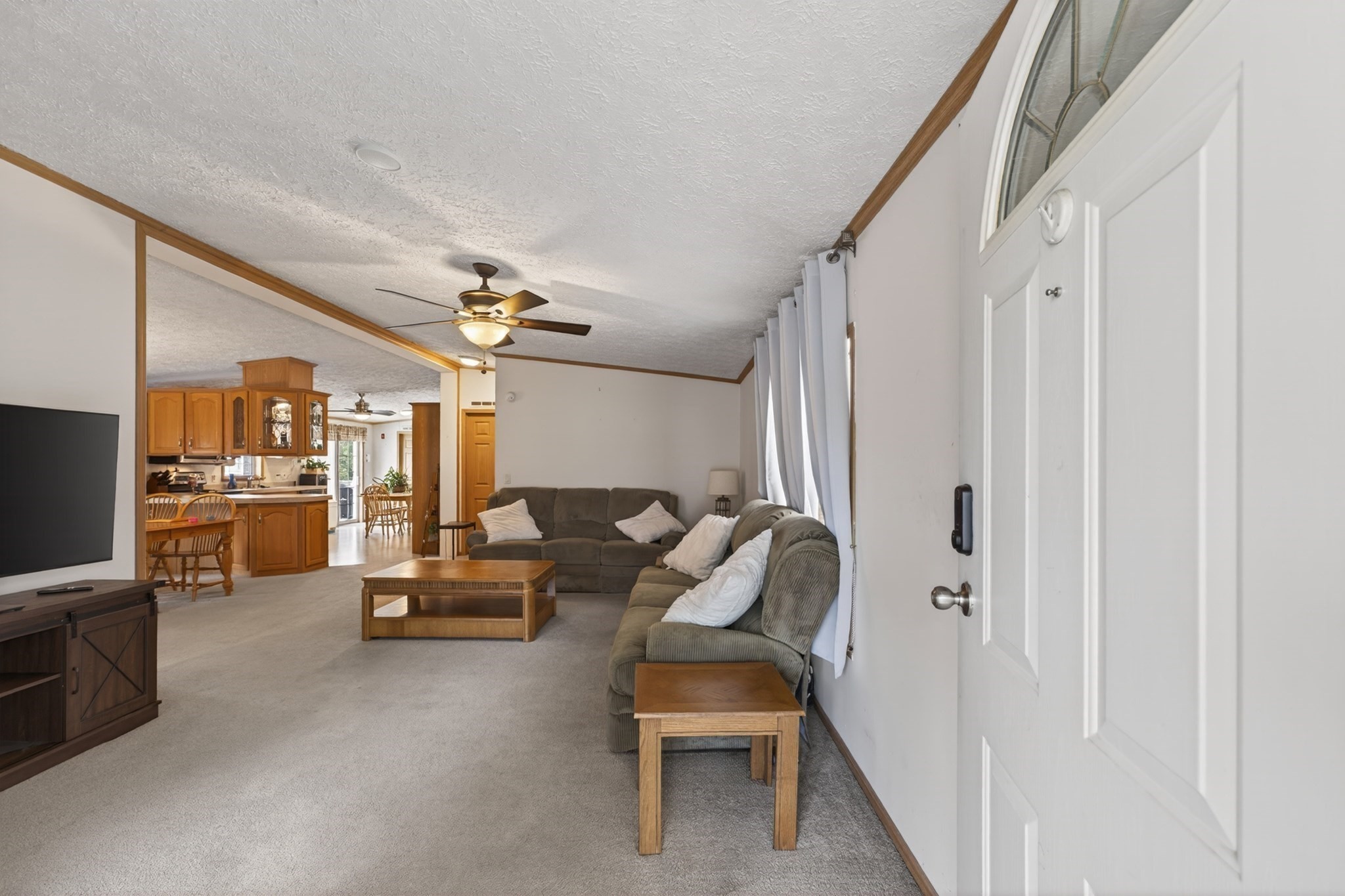 96 Songbird Ln Property Photo 11