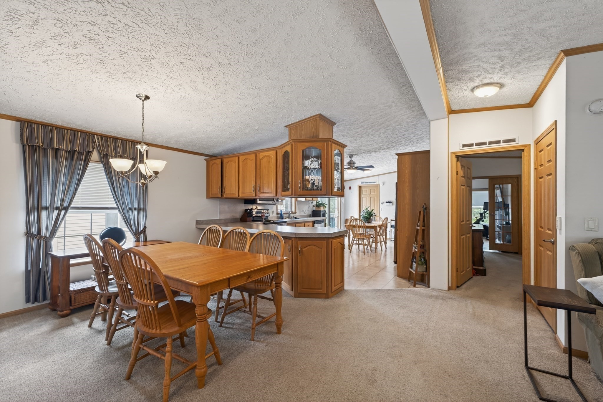 96 Songbird Ln Property Photo 12