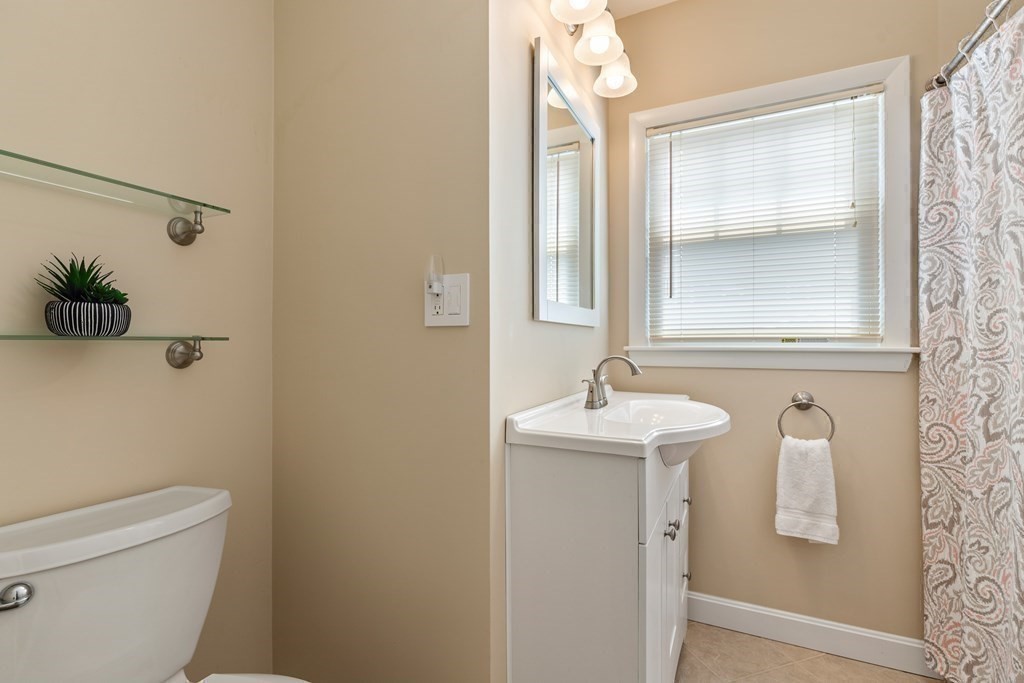 6 Miland Ave. Property Photo 10